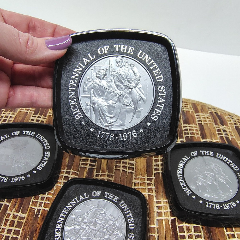 American Bicentennial Coasters 1776-1976 Set of 4 Vtg Home‎ Decor Black Silver